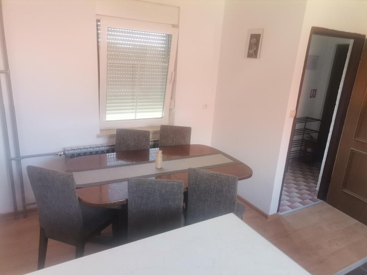Apartman Sipa بييلوفار المظهر الخارجي الصورة